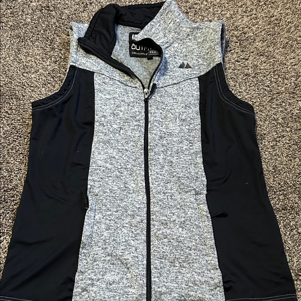 Women's Gray and Black Vest